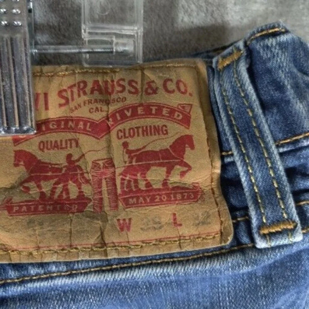 Levis Jeans Mens Size 38x32 Blue 514 Adult‎ Classic Straight Fit Cotton Blend